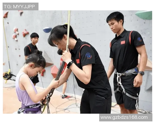 广州攀岩队与杭州攀岩队赛后复盘分析两队节奏与表现的深度对比